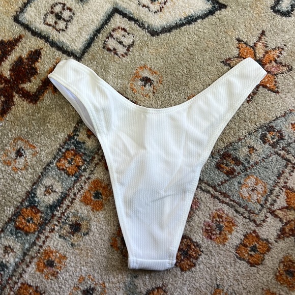 New Zaful White Ribbed Strapless Bikini - Picture 8 of 8
